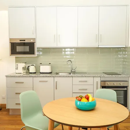 Stanchion Αλμπουφέιρα