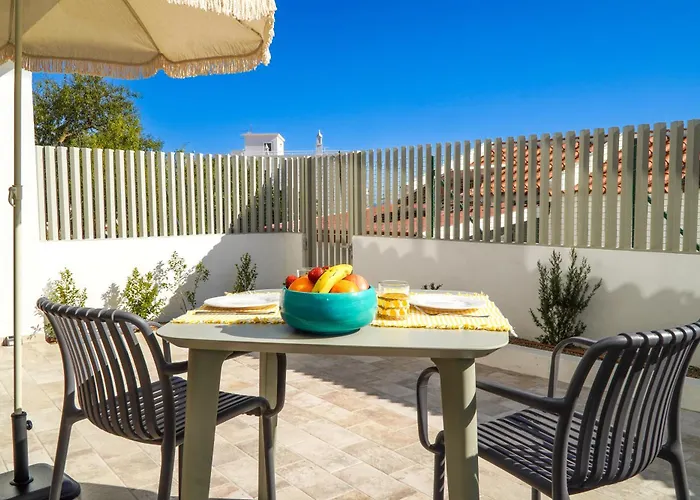 Stanchion Apartamento *